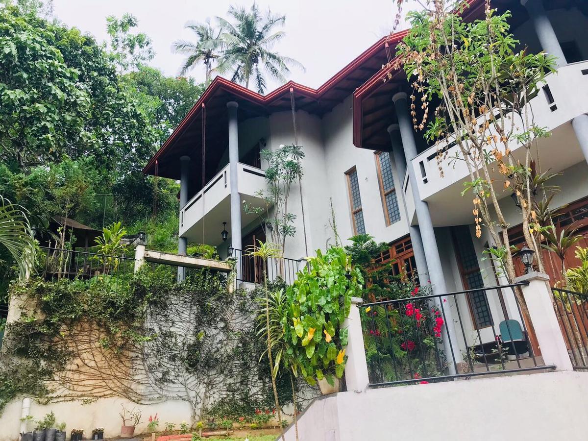Villa Familia Kandy Exterior photo